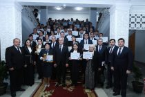В Душанбе состоялась церемония награждения победителей республиканского и международного тура предметных олимпиад