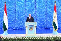 Президент Республики Таджикистан Эмомали Рахмон принял участие в торжественном собрании в честь 30-летия создания Вооружённых сил Республики Таджикистан