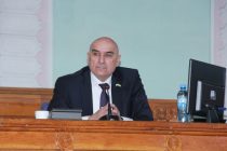 В Парламенте Таджикистана состоялось торжественное собрание в честь 30-летия создания Вооружённых сил