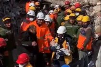 СРОЧНО! Спасатели из Таджикистана вызволили из-под руин двоих людей живыми
