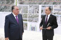 Лидер нации Эмомали Рахмон ознакомился с ходом строительных работ на третьем этапе реализации проекта «Реконструкция участка Кызыл-кала — Бохтар»