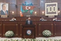 Председатель Маджлиси намояндагон Махмадтоир Зокирзода принял участие в специальном заседании Милли меджлиса Республики Азербайджан