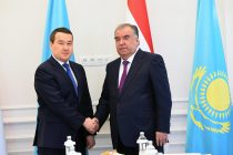 Президент Республики Таджикистан Эмомали Рахмон встретился с Премьер-министром Республики Казахстан Алиханом Смаиловым