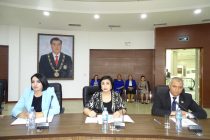 В Национальном музее Таджикистана отметили День национального единства