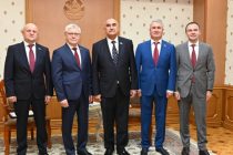 Махмадтоир Зокирзода встретился с делегацией депутатов Государственной Думы Российской Федерации