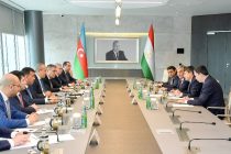 В Баку обсуждено сотрудничество Таджикистана и Азербайджана в области промышленности и инвестиций