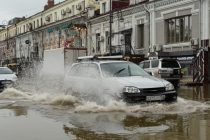 Во Владивостоке из-за ливневых дождей введен режим чрезвычайной ситуации