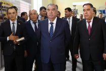 Президент Республики Таджикистан Эмомали Рахмон в Матчинском районе дал старт деятельности цеха по переработке и упаковке земляных орехов