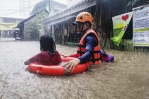 Мощный тайфун Доксури обрушился на Филиппины