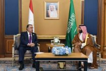 Лидер нации Эмомали Рахмон встретился с Наследным принцем, Председателем Совета министров Королевства Саудовская Аравия принцем Мухаммадом ибн Салманом Аль Саудом