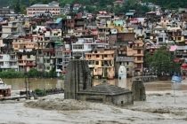 В Индии 6 человек погибли и 12 пропали без вести в результате проливных дождей