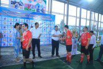 Наградили победителей Кубка Председателя Бохтара по мини-футболу