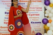 «БЕЛАЯ ТРОСТЬ». В этом году Таджикистан на этом фестивале в Москве представит учащаяся 10-го класса