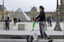 Париж первым в Европе запретит в городе электросамокаты