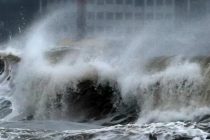 Супертайфун «Саола» надвигается на Китай