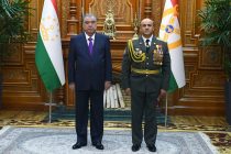 Президент Республики Таджикистан Эмомали Рахмон присвоил военнослужащим и сотрудникам правоохранительных органов очередные воинские звания