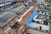Обрушившийся на восток Китая торнадо унес жизни пяти человек