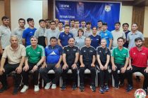 В Душанбе проходят курсы ФИФА для футзальных арбитров Таджикистана