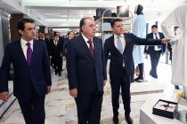 Лидер нации Эмомали Рахмон в Душанбе открыл текстильное предприятие ООО «Арвис»