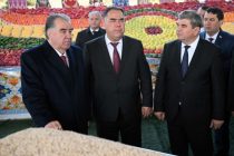 Президент Республики Таджикистан Эмомали Рахмон в Бободжон Гафуровском районе ознакомился с состоянием сельскохозяйственной отрасли и достижениями трудящихся