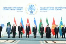 Президент Республики Таджикистан Эмомали Рахмон принял участие в 16-м Саммите глав государств Организации экономического сотрудничества
