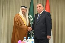 Глава государства Эмомали Рахмон встретился с Министром инвестиций Королевства Саудовская Аравия Халидом Аль-Фолихом