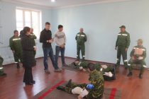 Таджикские спасатели повышают квалификацию в оказании первой доврачебной помощи