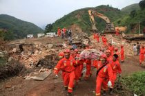 Число погибших в результате землетрясения на северо-западе Китая возросло до 126