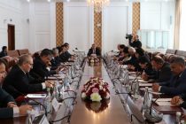 В Душанбе состоялось заседание государственной межведомственной комиссии по экологическому просвещению населения