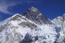 На склонах Эвереста в 2023 году погибло рекордное число альпинистов
