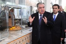 Президент Республики Таджикистан Эмомали Рахмон в Душанбе открыл здание Центра обслуживания «Дунёи ош»
