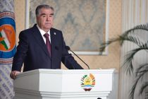 Лидер нации Эмомали Рахмон принял участие в заседании Центрального Исполнительного комитета Народной Демократической партии Таджикистана