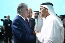 Лидер нации Эмомали Рахмон встретился с Государственным министром Объединённых Арабских Эмиратов Ахмедом Али аль-Сайегом