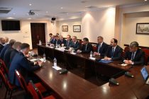 Международные наблюдатели встретились с руководителями партий, участвующих в парламентских выборах в Беларуси