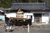 Более 2,44 млн тонн отходов образовалось после землетрясения в Японии
