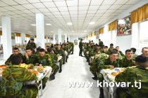 В следование благотворительным действиям Президента Таджикистана в нескольких войсковых частях были организованы праздничные обеды