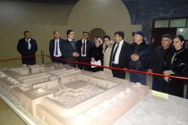 Представители Народной Демократической партии Таджикистана в Национальном музее ознакомились с древней таджикской цивилизацией