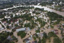 Жертвами наводнения в Боливии стали 40 человек