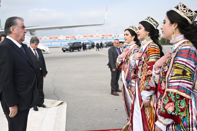 Начало рабочей поездки Президента Республики Таджикистан Эмомали Рахмона в Согдийскую область