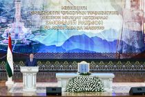 Президент Таджикистана призвал руководителей научных учреждений положить конец безответственности