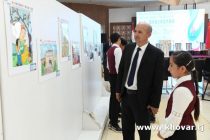 «МИР БУДУЩЕГО». На Международной выставке в Душанбе было представлено более 200 работ молодых художников Таджикистана и Китая