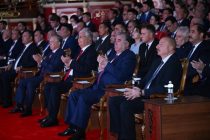 Президент Республики Таджикистан  Эмомали Рахмон принял участие на «Вечере дружбы» – концерте мастеров искусств государств Центральной Азии и Азербайджана