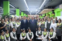 Президент страны Эмомали Рахмон в Худжанде сдал в эксплуатацию торговый и обслуживающий центр «Амид»