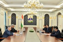 Премьер-министр Таджикистана Кохир Расулзода встретился с заместителем Премьер-министра Азербайджана Самиром Рауфом
