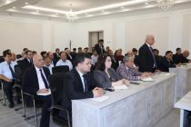 Среди работников здравоохранения принимаются антикоррупционные меры