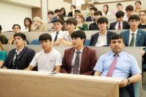 В Душанбе обсудили роль семьи в современном мире