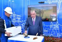 Лидер нации Эмомали Рахмон открыл ряд объектов в Рошткалинском, Ишкашимском и Шугнанском районах и заложил камень в фундамент строительства нескольких учебных заведений
