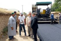В Заркамаре заасфальтировали дорогу