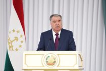Президент Таджикистана назвал школу средством сохранения мира и политической стабильности в обществе