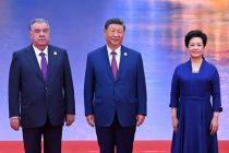 Президент Республики Таджикистан Эмомали Рахмон принял участие в церемонии приветствия глав делегаций, участвующих в мероприятиях саммита Шанхайской организации сотрудничеств